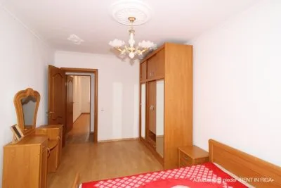 Pārdod dzīvokli, Rasas iela 30, Rīga, Ķengarags / 55000 € 4