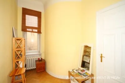 Izīrē dzīvokli, Blaumaņa iela 6, Rīga, Labais krasts, Centrs / 750 € 4