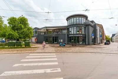 commercial premises For Rent, Pētersalas street 1b, Rīga, Labais krasts, Centrs / 2 332 € 15