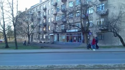 Izīrē tirdzniecības telpas, Sarkandaugavas iela 7, Rīga, Sarkandaugava / 438 € 6
