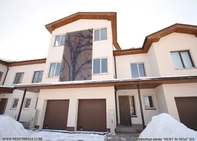 Izīrē māju, Lubānas iela 1, Stopiņu novads, Dreiliņi / 800 € 2
