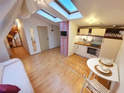 Pārdod dzīvokli, Jelgavas ceļš 34/1, Mārupes novads, Tīraine / 58 000 € 2