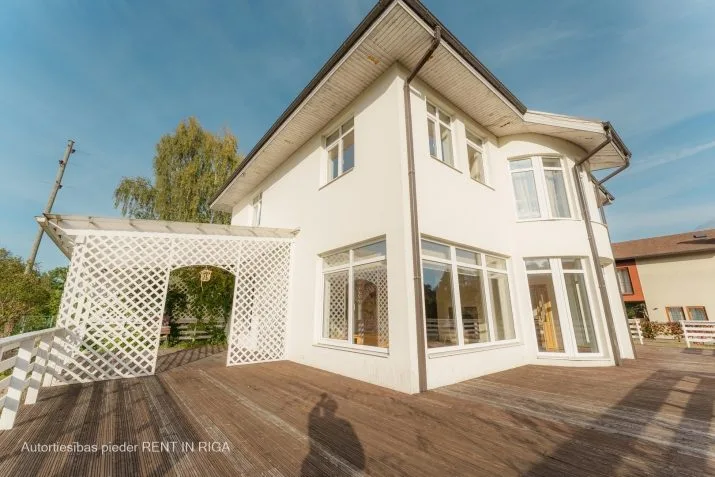 Pārdod māju, Kungu iela 8, Babītes novads, Babītes pagasts, Dzilnuciems / 310 000 € 36