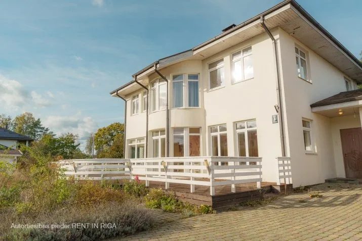 Pārdod māju, Kungu iela 8, Babītes novads, Babītes pagasts, Dzilnuciems / 310 000 € 33