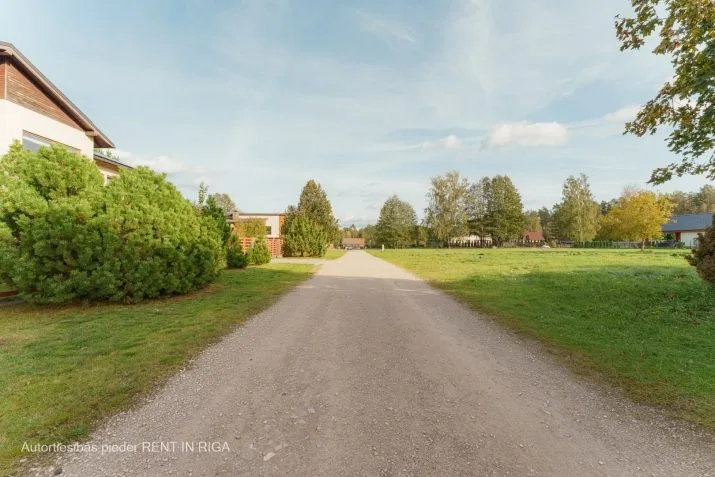 Pārdod māju, Kungu iela 8, Babītes novads, Babītes pagasts, Dzilnuciems / 310 000 € 39