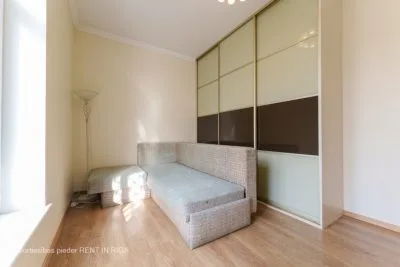Pārdod māju, Kungu iela 8, Babītes novads, Babītes pagasts, Dzilnuciems / 310 000 € 11