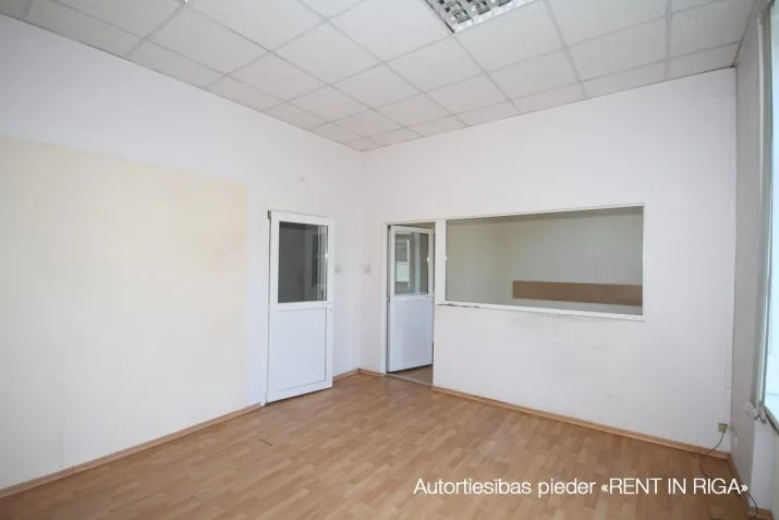 Izīrē biroju, Vaļņu iela 32, Rīga, Labais krasts, Vecrīga / 571 € 4