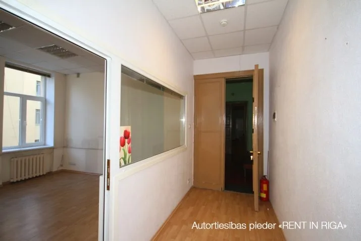 Vaļņu iela 32 2