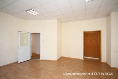 Izīrē biroju, Vaļņu iela 32, Rīga, Labais krasts, Vecrīga / 571 € 3