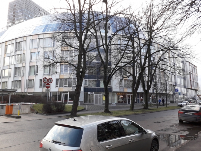 Izīrē tirdzniecības telpas, Republikas laukums iela 3, Rīga, Labais krasts, Centrs / 1 400 € 8