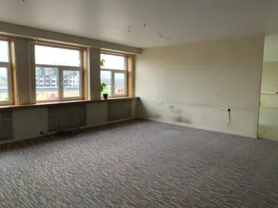 Izīrē biroju, Rūpniecības iela 32, Rīga, Labais krasts, Centrs / 875 € 3