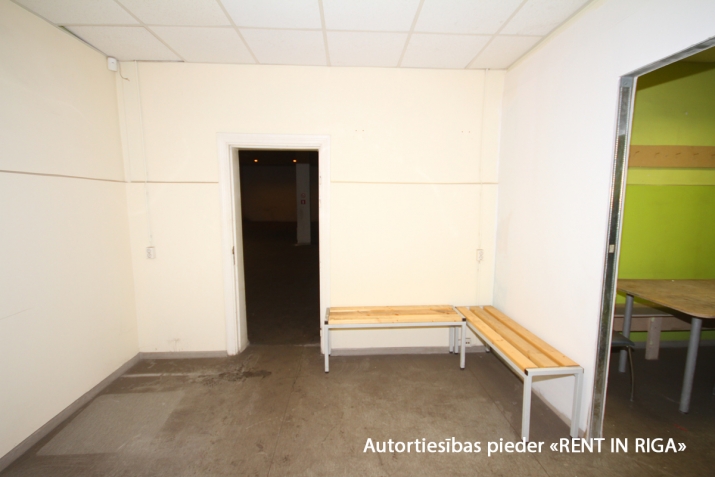 commercial premises For Rent, Kaķasēkļa dambis street 31, Rīga, Labais krasts, Centrs / 1 875 € 17