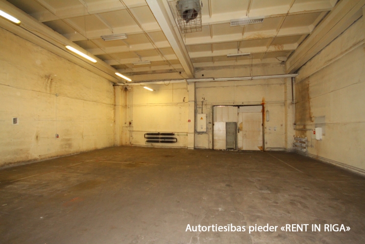 commercial premises For Rent, Kaķasēkļa dambis street 31, Rīga, Labais krasts, Centrs / 1 875 € 24