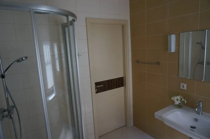 Izīrē māju, Vidus prospekts iela 64, Jūrmala, Bulduri / 2 500 € 8