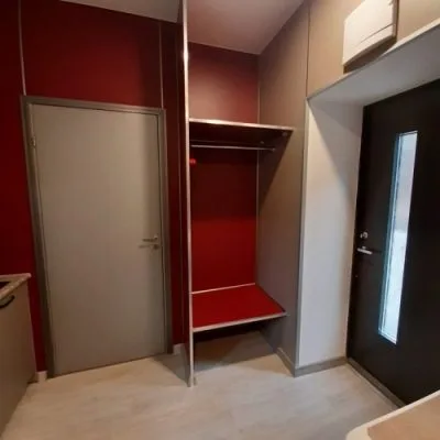 Izīrē dzīvokli, Lāčplēša iela 98, Rīga, Labais krasts, Maskavas forštate / 250 € 2