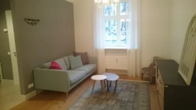 Izīrē dzīvokli, Skolas iela 20, Rīga, Labais krasts, Centrs / 780 € 4