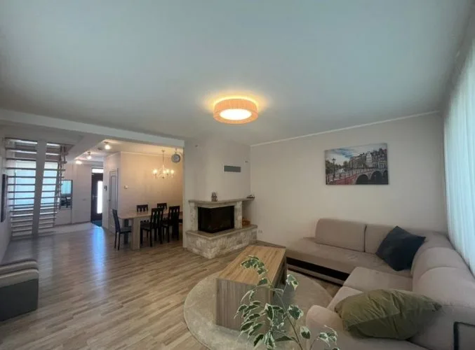 Izīrē māju, Cīruļu iela 11, Babītes novads, Babītes pagasts, Piņķi / 1 700 € 4
