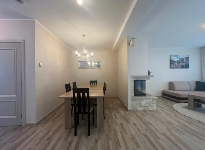 Izīrē māju, Cīruļu iela 11, Babītes novads, Babītes pagasts, Piņķi / 1 700 € 6