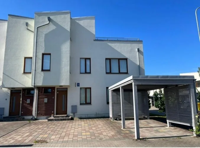Izīrē māju, Cīruļu iela 11, Babītes novads, Babītes pagasts, Piņķi / 1 700 € 28
