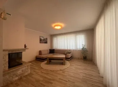 Izīrē māju, Cīruļu iela 11, Babītes novads, Babītes pagasts, Piņķi / 1 700 € 5