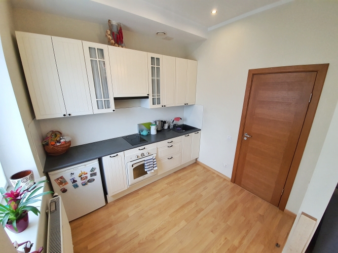 Pārdod dzīvokli, Zileņu iela 12, Rīga, Labais krasts, Purvciems / 58 000 € 5