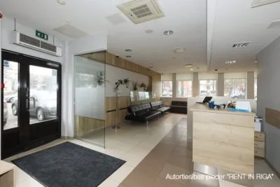 Izīrē tirdzniecības telpas, Maskavas iela 240, Rīga, Labais krasts, Ķengarags / 2 340 € 11