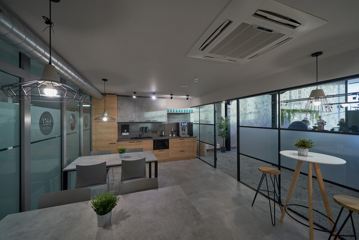 Office For Rent, Uriekstes street 2A, Rīga, Labais krasts, Centrs / 4 589 € 21