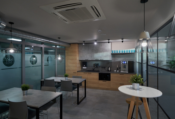 Office For Rent, Uriekstes street 2A, Rīga, Labais krasts, Centrs / 4 589 € 22