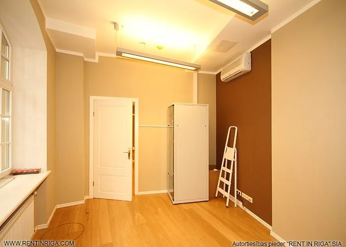 Office For Rent, Vaļņu street 3, Rīga, Labais krasts, Vecrīga / 2 724 € 11