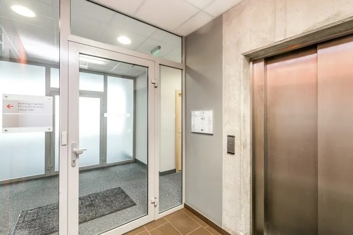 Izīrē biroju, Matrožu iela 15, Rīga, Kreisais krasts, Ķīpsala / 2 496 € 7