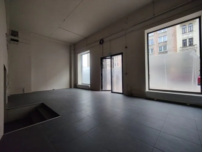 Аренда коммерческой недвижимости, Brīvības улица 67, Rīga, Labais krasts, Centrs / 4 600 € 13
