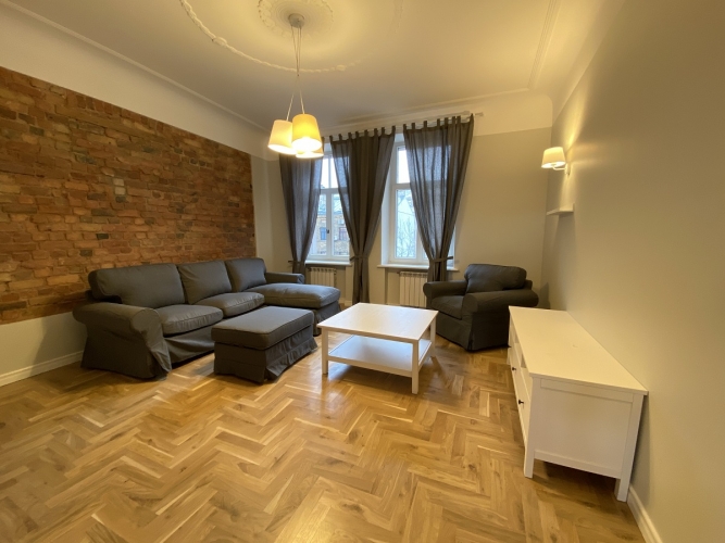 Krišjāņa Barona iela 76 2