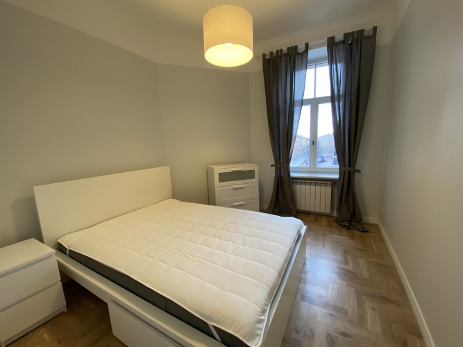 Krišjāņa Barona iela 76 4