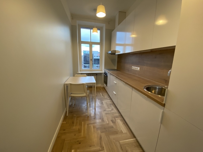 Krišjāņa Barona iela 76 5
