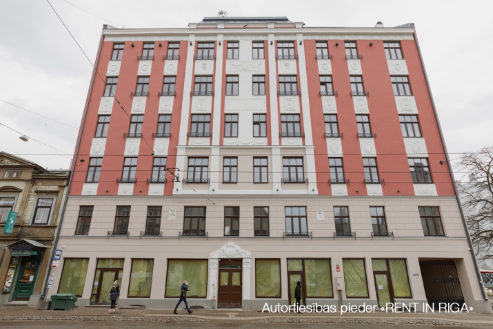 Izīrē dzīvokli, Krišjāņa Barona iela 76, Rīga, Labais krasts, Centrs / 690 € 12