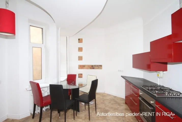 Izīrē dzīvokli, Terbatas iela 55, Rīga, Labais krasts, Centrs / 650 € 8