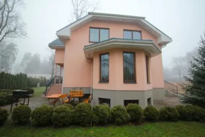 Pārdod māju, Radiostacijas iela 13, Stopiņu novads, Ulbroka / 265 000 € 2