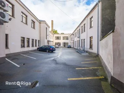 Retail premises For Rent, Pērnavas street 43, Rīga, Labais krasts, Centrs / 678 € 4