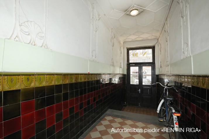 Izīrē biroju, Merķeļa iela 10, Rīga, Labais krasts, Centrs / 900 € 16