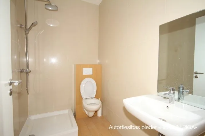 Pārdod tirdzniecības telpas, Bruņinieku iela 49 k-2, Rīga, Labais krasts, Centrs / 325 000 € 15