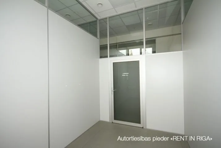 Pārdod tirdzniecības telpas, Bruņinieku iela 49 k-2, Rīga, Labais krasts, Centrs / 325 000 € 28