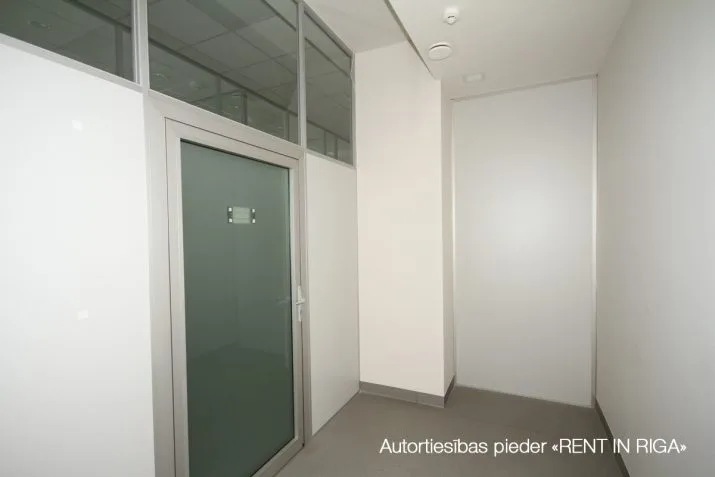 Pārdod tirdzniecības telpas, Bruņinieku iela 49 k-2, Rīga, Labais krasts, Centrs / 325 000 € 31