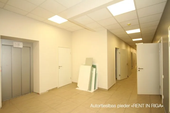 Pārdod tirdzniecības telpas, Bruņinieku iela 49 k-2, Rīga, Labais krasts, Centrs / 325 000 € 34