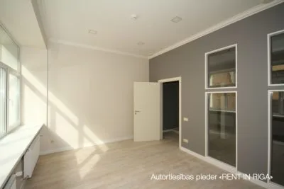 Pārdod tirdzniecības telpas, Bruņinieku iela 49 k-2, Rīga, Labais krasts, Centrs / 325 000 € 14