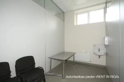 Pārdod tirdzniecības telpas, Bruņinieku iela 49 k-2, Rīga, Labais krasts, Centrs / 325 000 € 24