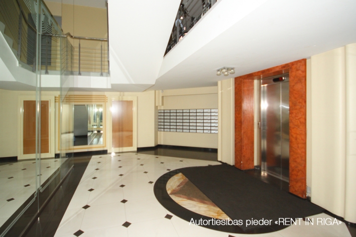 Pārdod dzīvokli, Republikas laukums iela 3, Rīga, Labais krasts, Centrs / 140 000 € 11