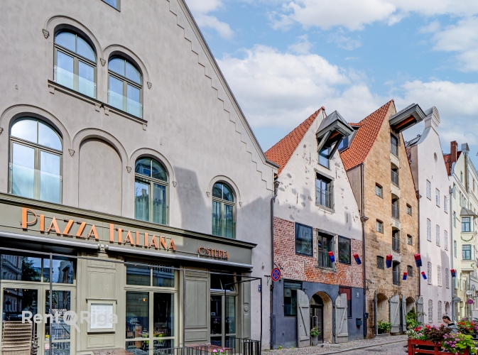 Miesnieku iela 17 1