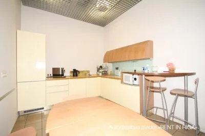 Izīrē biroju, Stabu iela 34, Rīga, Centrs / 1200 € 3