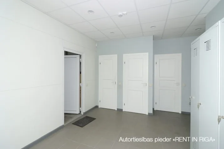 Pārdod tirdzniecības telpas, Priedaines iela 11, Babītes novads, Babītes pagasts, Babīte / 650 000 € 12