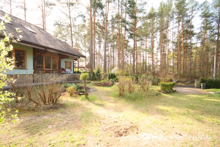 Pārdod māju, Zaļumu iela 1, Rīga, Labais krasts, Berģi / 240 000 € 8
